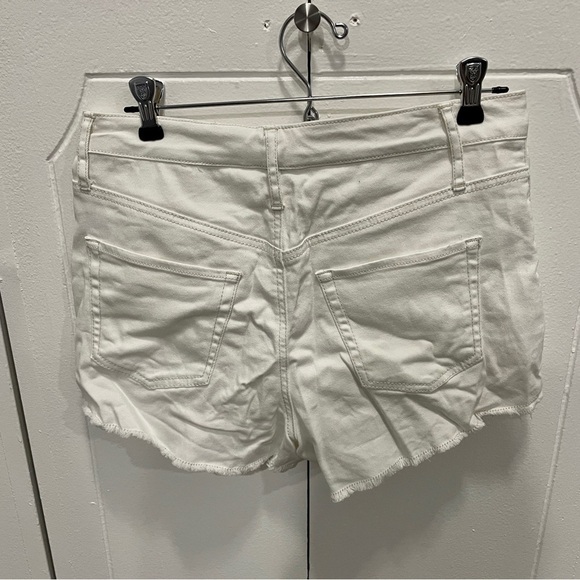 Wild Fable White High Rise Shorts - Picture 2 of 6